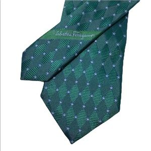 Salvatore Ferragamo Silk Classic Patterned Italian Neck Tie EUC